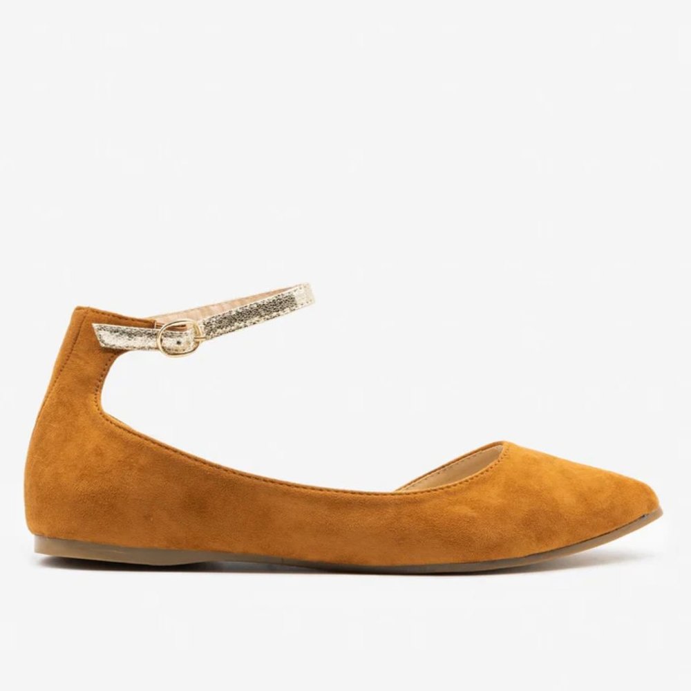 M&L Women Faux Suede Cracked Gold Strap Ballet Flats - Camel -